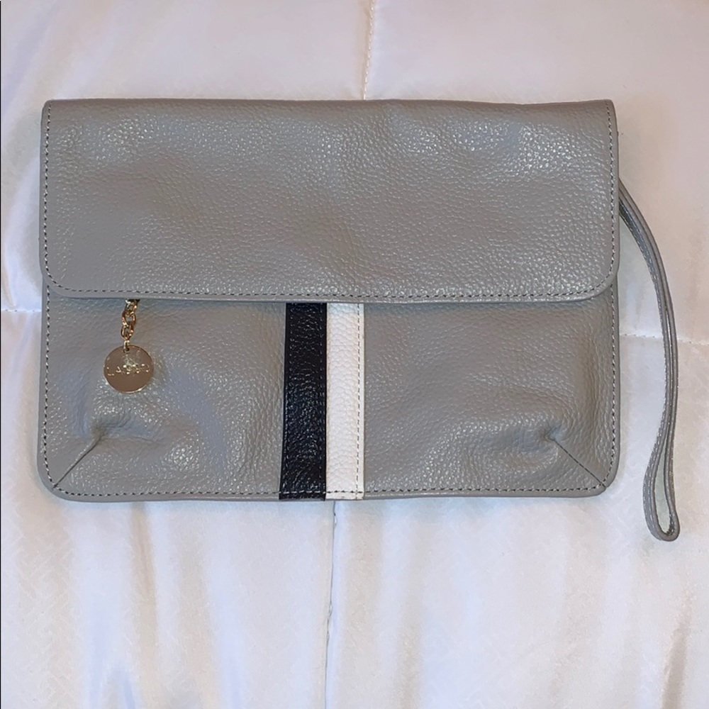 Laggo Wristlet